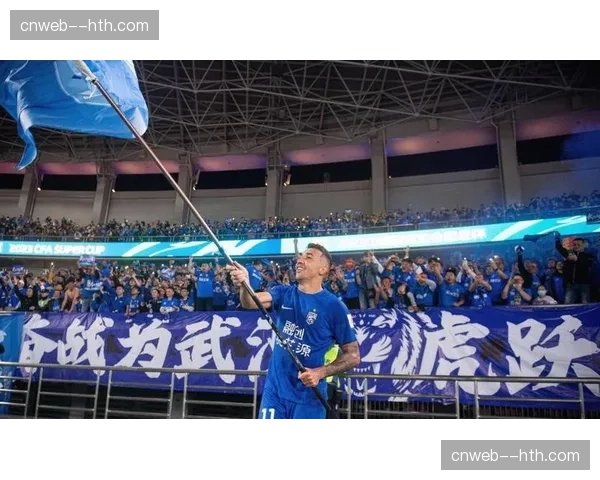 武汉三镇官宣委内瑞拉高中锋卡迪斯:德转身价280万欧元前锋加盟 武汉三镇官宣委内瑞拉高中锋卡迪斯:德转身价280万欧元前锋加盟