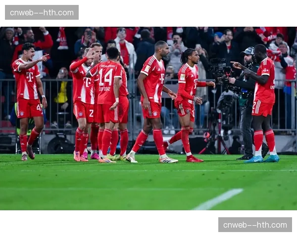 赛前发布会:门兴格拉德巴赫主帅表示已找到应对拜仁高位压迫的“特定传球路线” 赛前发布会:门兴格拉德巴赫主帅表示已找到应对拜仁高位压迫的“特定传球路线”